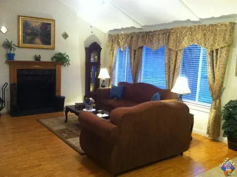 44644 E 13th St, Lancaster, CA 93535 photo 6