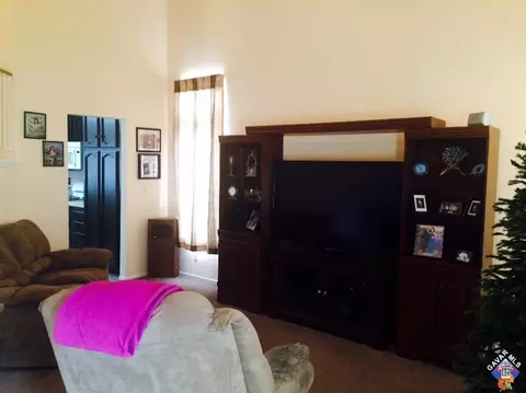 5223 Monaco Ln, Palmdale, CA 93552 photo 4