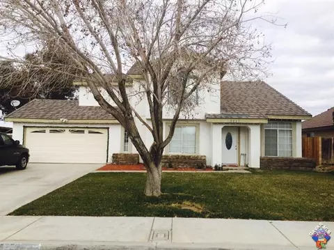 5223 Monaco Ln, Palmdale, CA 93552 photo 1