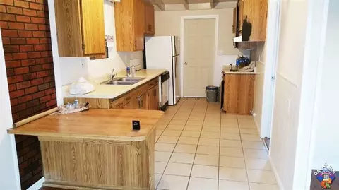 44144 2nd St E, Lancaster, CA 93535 photo 3