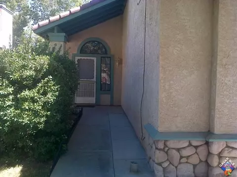 44916 E Caboose Dr, Lancaster, CA 93535 photo 3