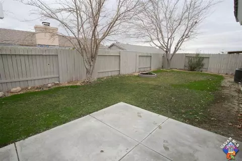 37559 Deville St, Palmdale, CA 93552 photo 16
