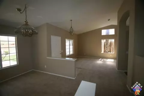 37559 Deville St, Palmdale, CA 93552 photo 3