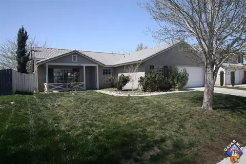 37559 Deville St, Palmdale, CA 93552 photo 1