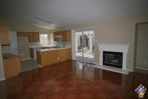 37559 Deville St, Palmdale, CA 93552 photo 5
