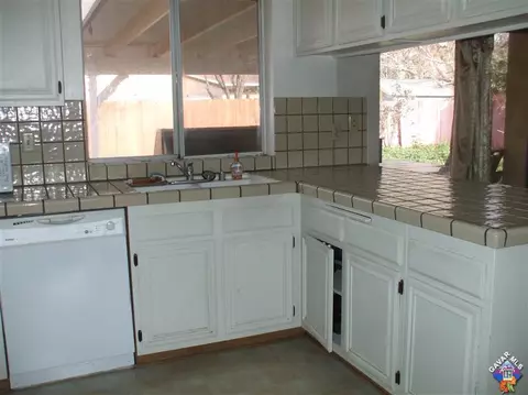 1751 E Norberry, Lancaster, CA 93535 photo 6