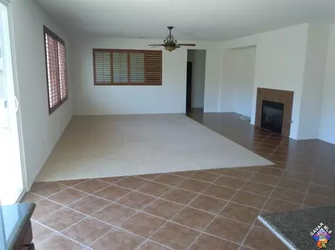 760 Celtic Dr, Palmdale, CA 93551 photo 13