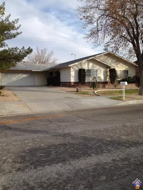 43938 Fenner Ave, Lancaster, CA 93536 photo 1