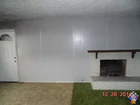 44305 E 13th St, Lancaster, CA 93535 photo 6
