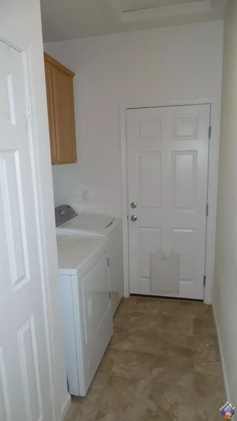 45115 Beech Ave, Lancaster, CA 93534 photo 25