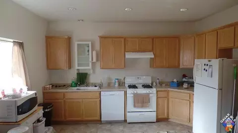 45115 Beech Ave, Lancaster, CA 93534 photo 11