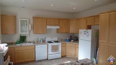 45115 Beech Ave, Lancaster, CA 93534 photo 12