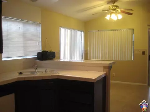 5828 Lighthouse Ln, Palmdale, CA 93552 photo 6