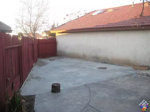 5828 Lighthouse Ln, Palmdale, CA 93552 photo 12