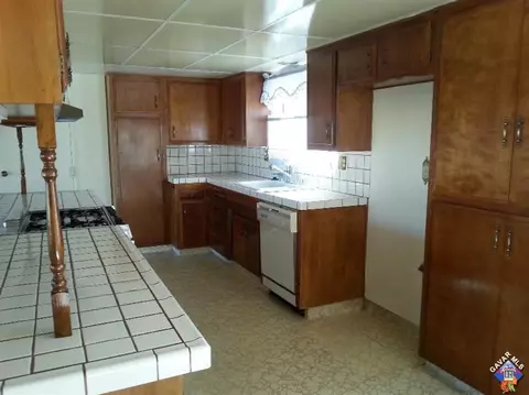 19321 Alta Vista Ave, Tehachapi, CA 93561 photo 5