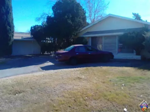 552 E J - 1 Ave, Lancaster, CA 93535 photo 3