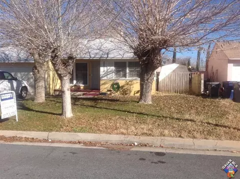 38314 16th St E, Palmdale, CA 93550 photo 4
