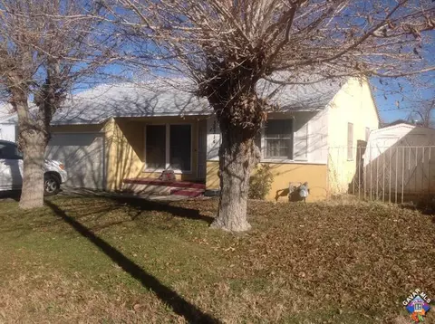 38314 16th St E, Palmdale, CA 93550 photo 2