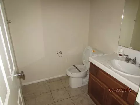 6649 Lacolle Pl, Lancaster, CA 93536 photo 13