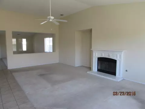 6649 Lacolle Pl, Lancaster, CA 93536 photo 4