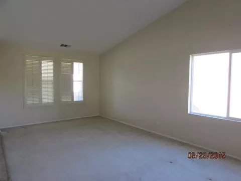 6649 Lacolle Pl, Lancaster, CA 93536 photo 11