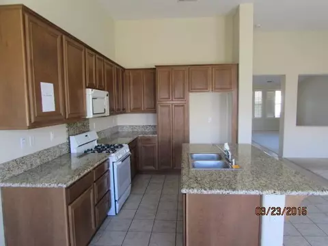 6649 Lacolle Pl, Lancaster, CA 93536 photo 7