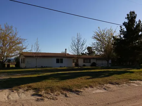 8340 Ave E 8 W, Lancaster, CA 93536 photo 4