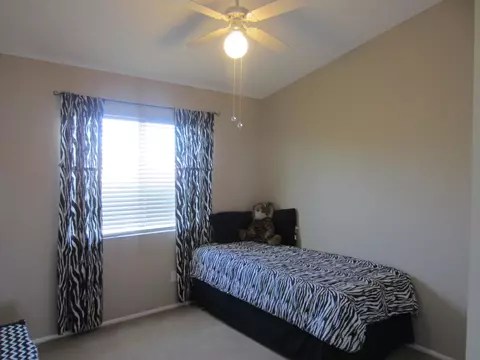 2757 Oldfield St W, Lancaster, CA 93536 photo 12