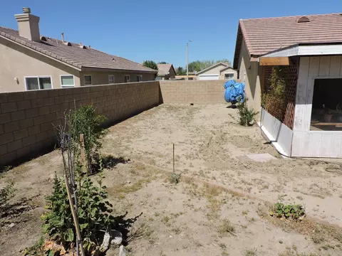 552 Koufax Dr, Lancaster, CA 93535 photo 31