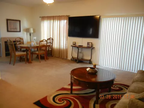 1036 Clearview St, Tehachapi, CA 93561 photo 2
