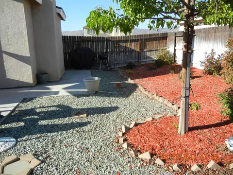 1036 Clearview St, Tehachapi, CA 93561 photo 8