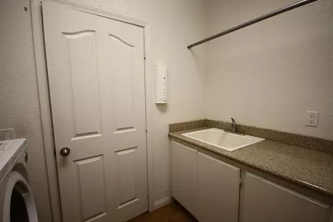 43942 17th St E, Lancaster, CA 93535 photo 6