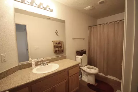 43942 17th St E, Lancaster, CA 93535 photo 10