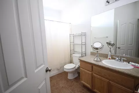 43942 17th St E, Lancaster, CA 93535 photo 12