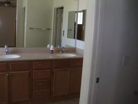 2528 Norberry St E, Lancaster, CA 93535 photo 7