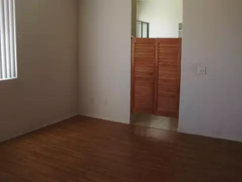 2528 Norberry St E, Lancaster, CA 93535 photo 4