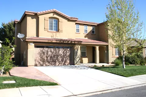 1233 Stanfill Rd, Palmdale, CA 93551 photo 1