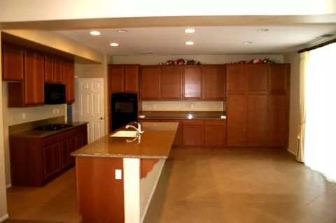 1233 Stanfill Rd, Palmdale, CA 93551 photo 12