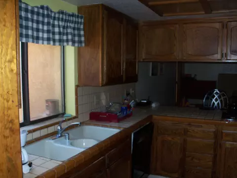 43015 Ed Halley Pl, Lancaster, CA 93536 photo 11