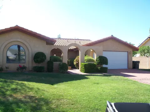 43015 Ed Halley Pl, Lancaster, CA 93536 photo 2