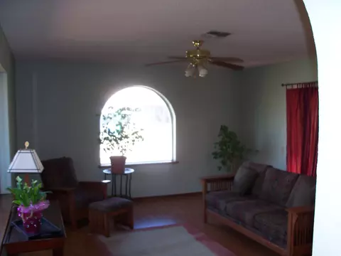 43015 Ed Halley Pl, Lancaster, CA 93536 photo 7