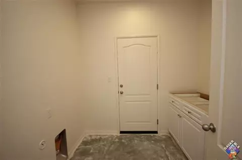 44057 Westridge Dr, Lancaster, CA 93536 photo 12
