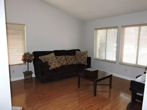 44328 Soft Ave, Lancaster, CA 93536 photo 5