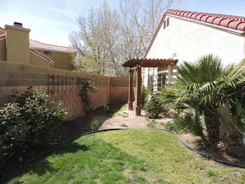 44328 Soft Ave, Lancaster, CA 93536 photo 20