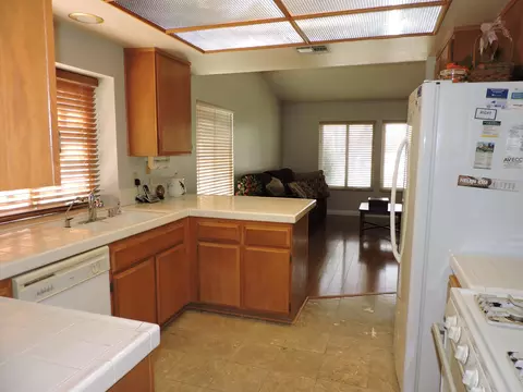 44328 Soft Ave, Lancaster, CA 93536 photo 8