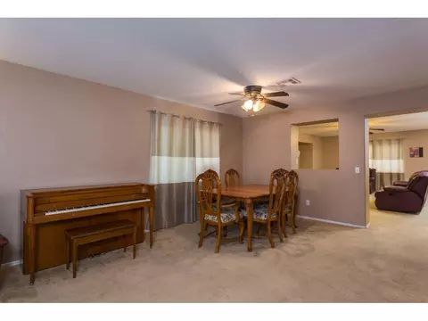 45429 Stadium Ln, Lancaster, CA 93535 photo 2