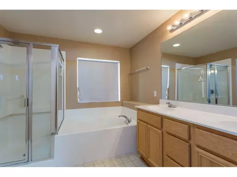 45429 Stadium Ln, Lancaster, CA 93535 photo 12