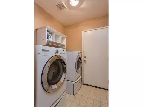 45429 Stadium Ln, Lancaster, CA 93535 photo 10
