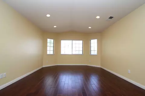 6244 Azalea Dr, Lancaster, CA 93536 photo 13
