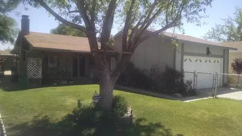 43618 Poplar Ct, Lancaster, CA 93535 photo 1